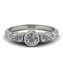 bezel_symmetrical_diamond_Ring_2.jpg